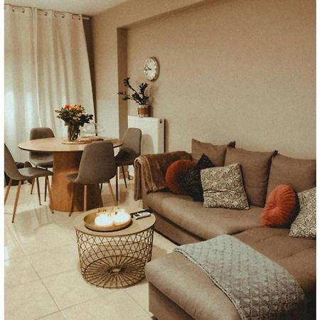 Rosemary Modern House In The City Center Corinto Exterior foto